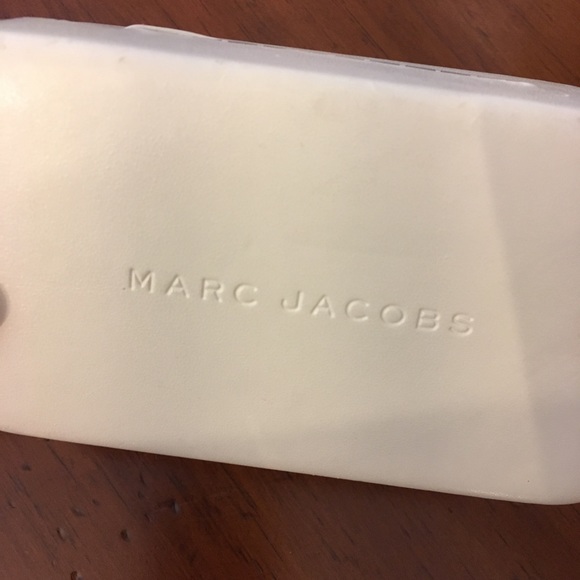 Marc Jacobs Sunglasses main image 9